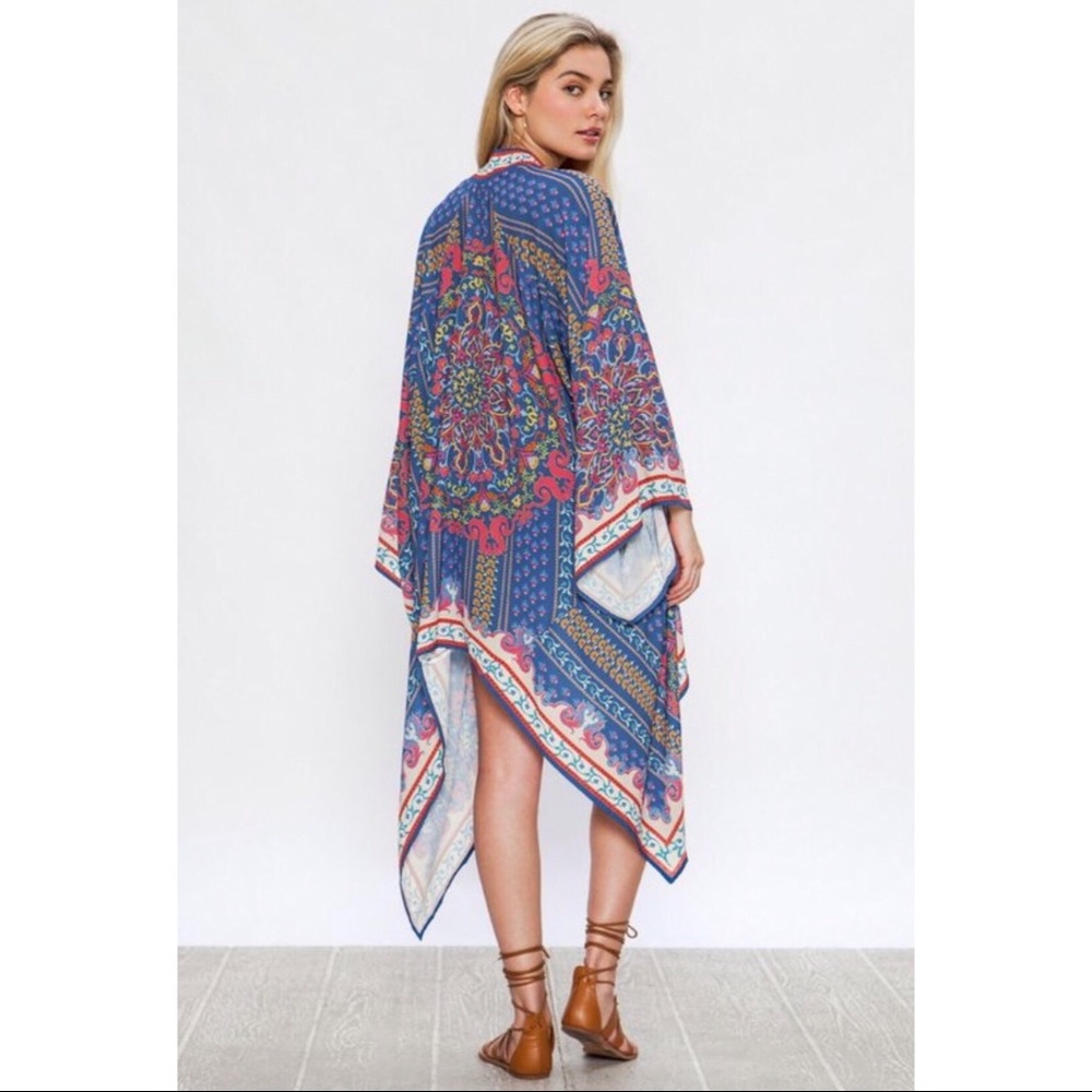 Flying Tomato Draped Kimono Arabesque Print - Picture 5 of 7